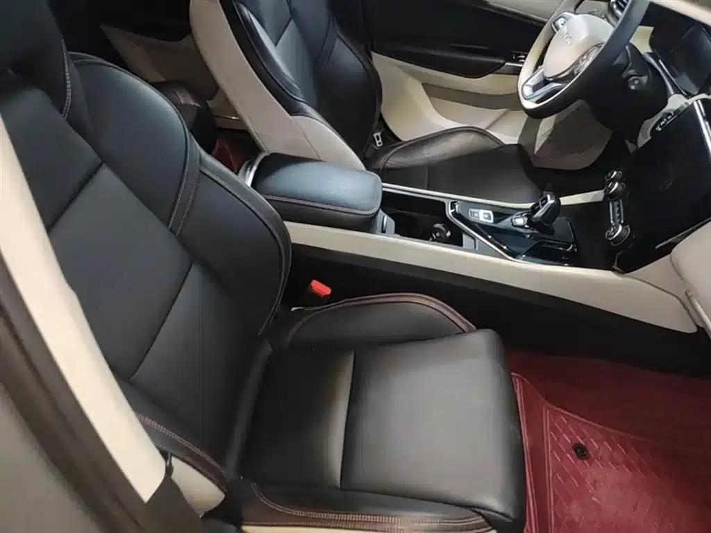 Lynk & Co 02 2019 1.5T DCT 2WD Pro Edition (China VI Emission Standard) — миниатюра 25
