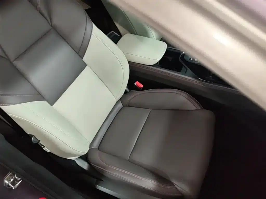 Lynk & Co 02 2019 1.5T DCT 2WD Pro Edition (China VI Emission Standard) — миниатюра 25