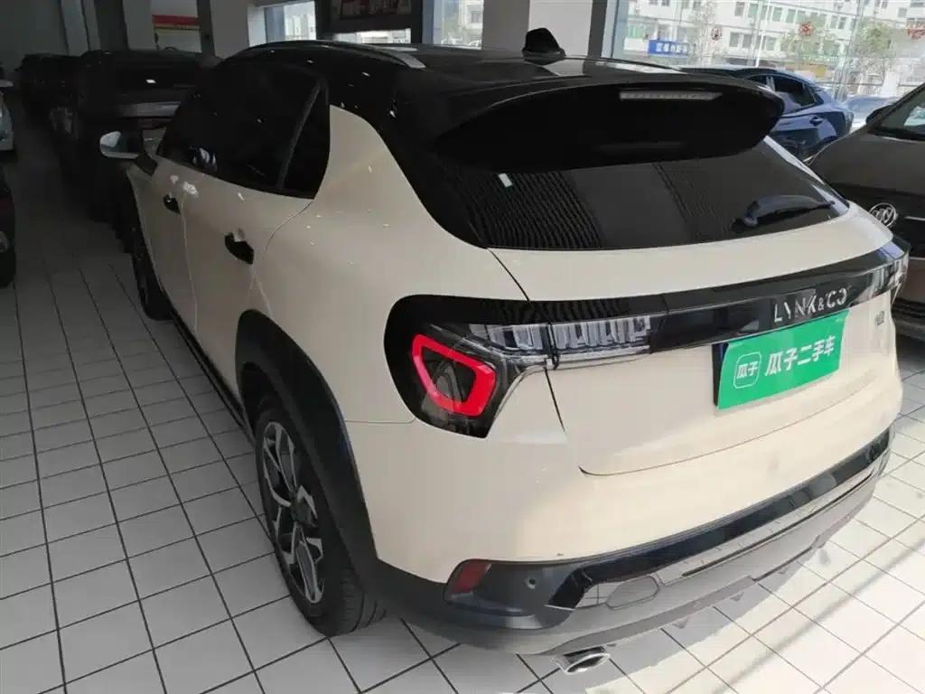 Lynk & Co 02 2019 1.5T DCT 2WD Pro Edition (China VI Emission Standard) — миниатюра 5