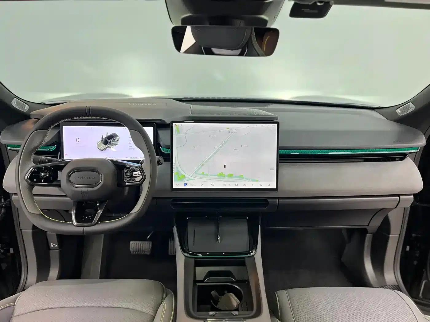 Lynk & Co 08 EM-P 2025 Model, 120km Long Range Pro — миниатюра 9