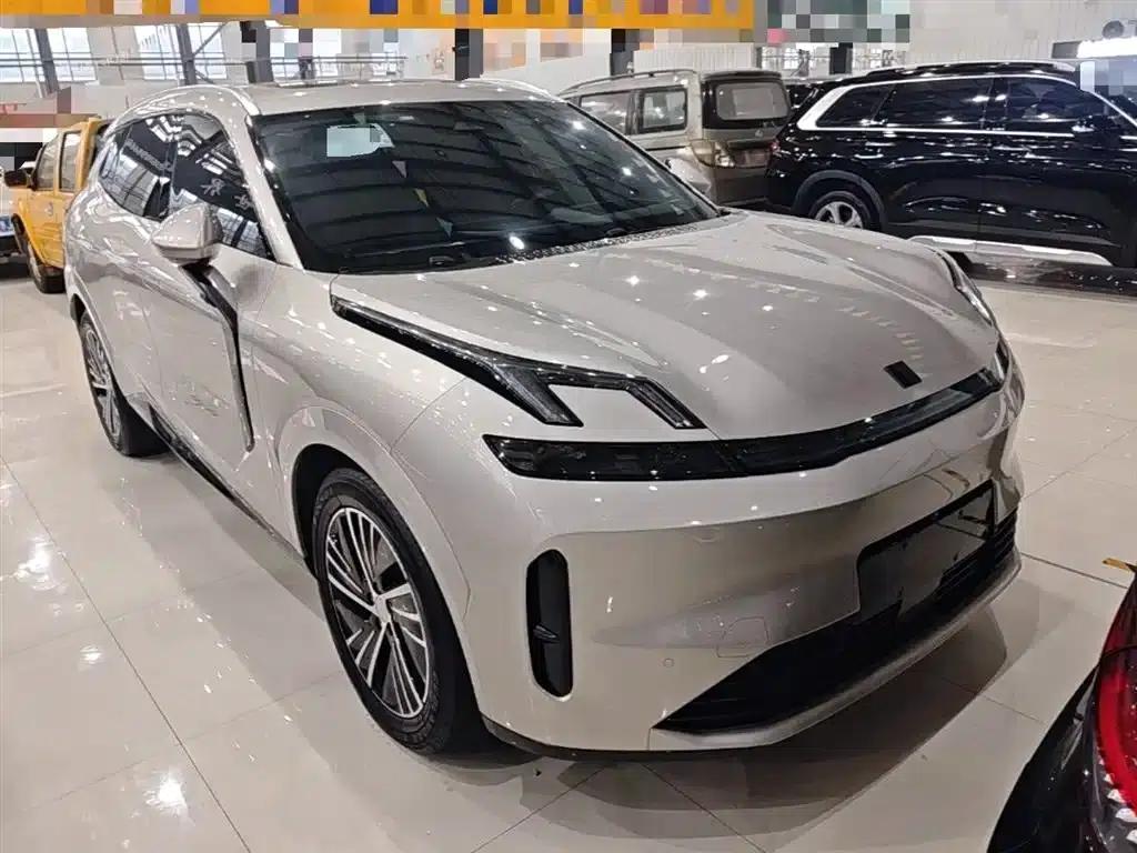 Lynk & Co 08 EM-P 2023 Model, 120km Long Range Halo — миниатюра 4