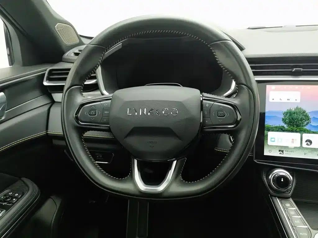 Lynk & Co 05 2023 2.0TD Two-Wheel Drive Halo — миниатюра 11
