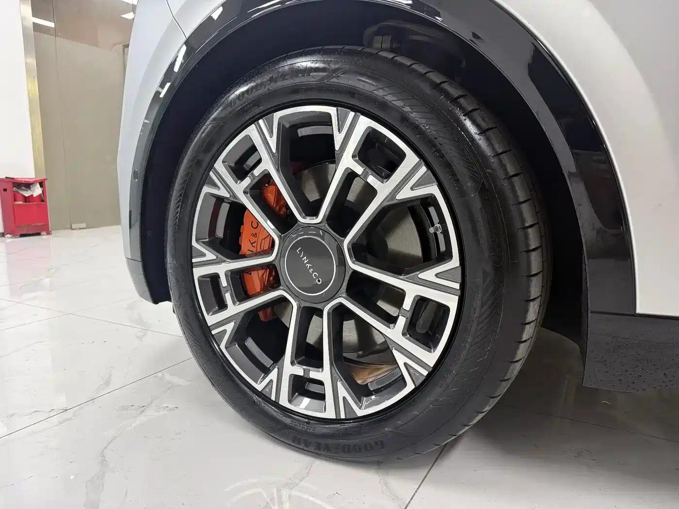 Lynk & Co 900 2025 2.0T Ultra 6-seater — миниатюра 6