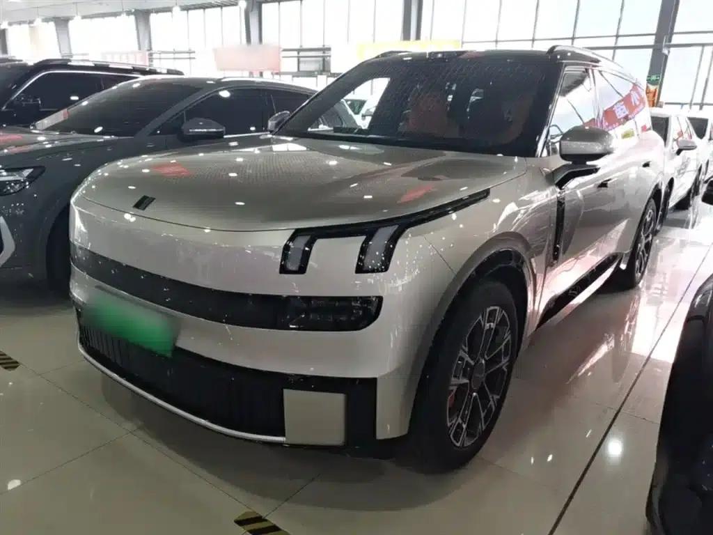 Lynk & Co 900 2025 2.0T Ultra 6-seater — миниатюра 1