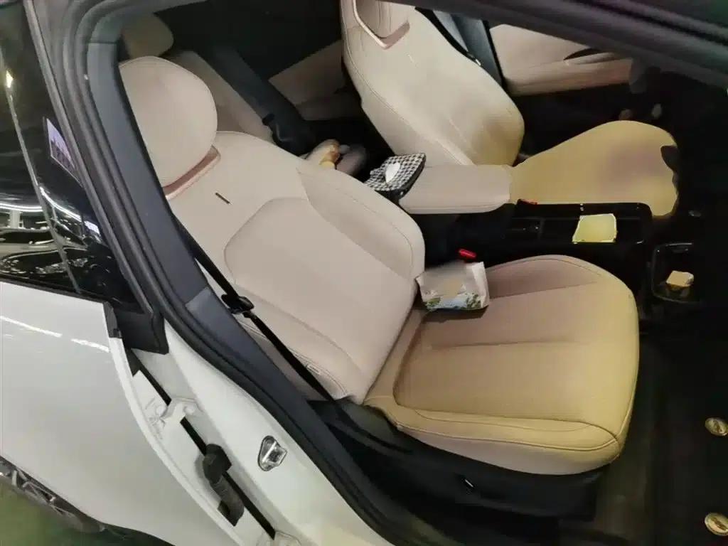 Lynk & Co Z20 2025 Model 530km RWD Pro — миниатюра 25