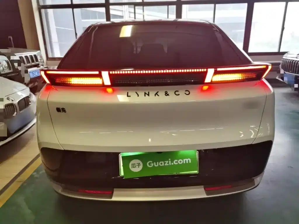 Lynk & Co Z20 2025 Model 530km RWD Pro — миниатюра 6