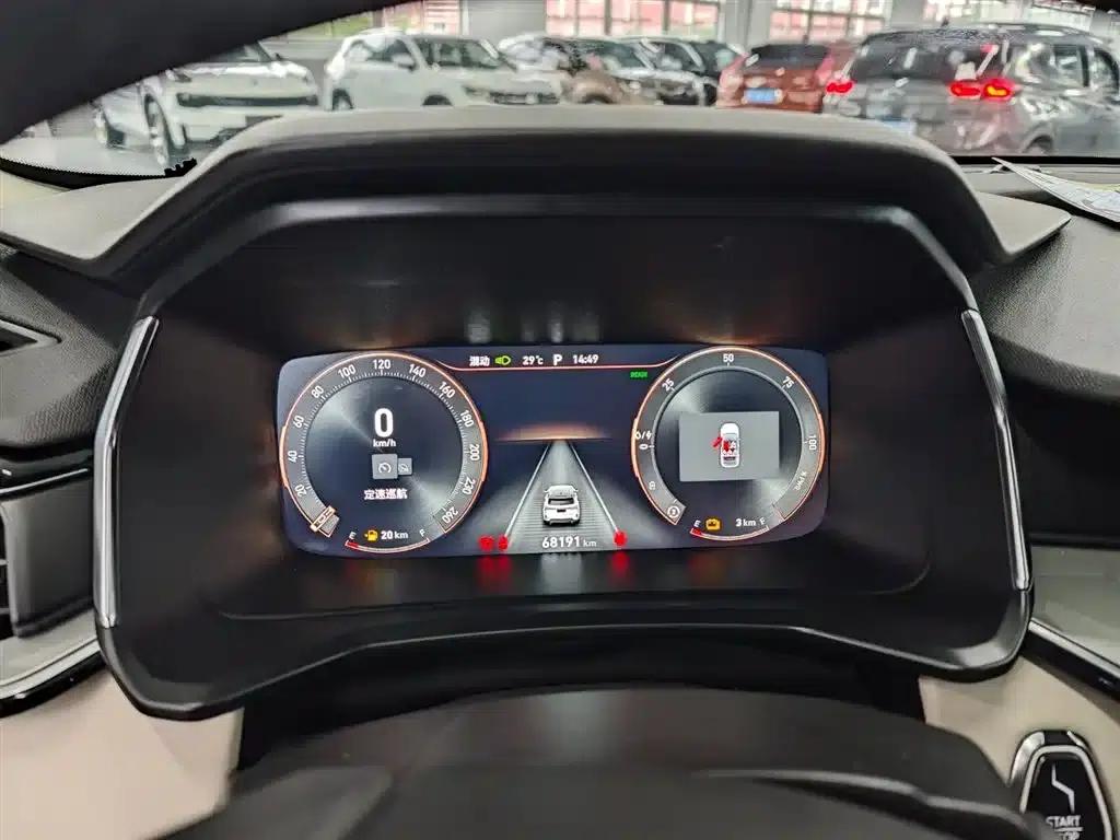 Lynk & Co 06 EM-P 2022 PHEV 84KM Range Pro — миниатюра 14