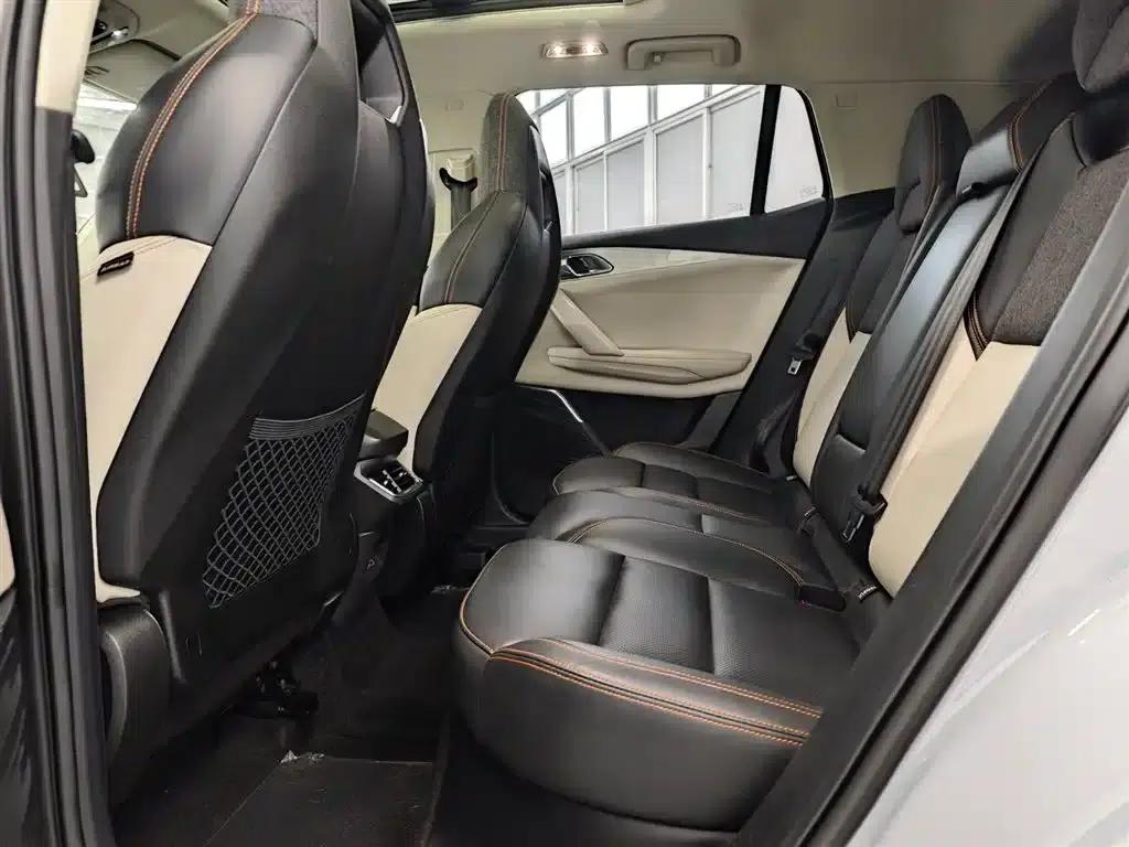 Lynk & Co 06 EM-P 2022 PHEV 84KM Range Pro — миниатюра 19