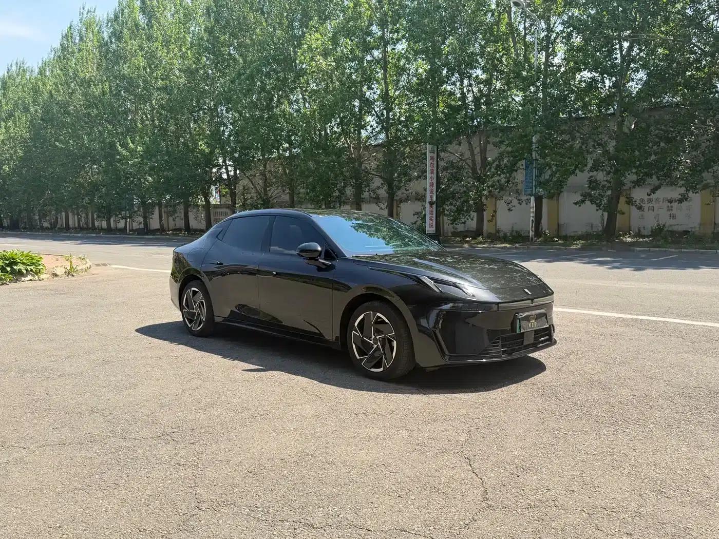 Lynk & Co 07 EM-P 2024 Model, EM-P 126km Long Range, Halo — миниатюра 11