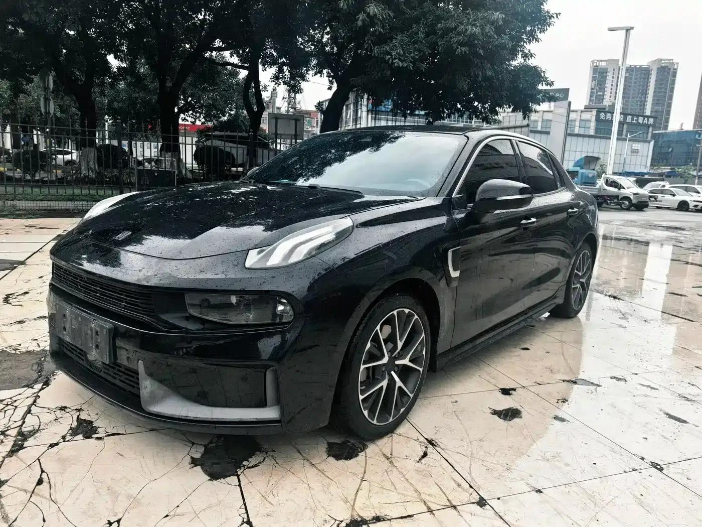 Lynk & Co 03 PHEV 2020 1.5T Pro — миниатюра 1