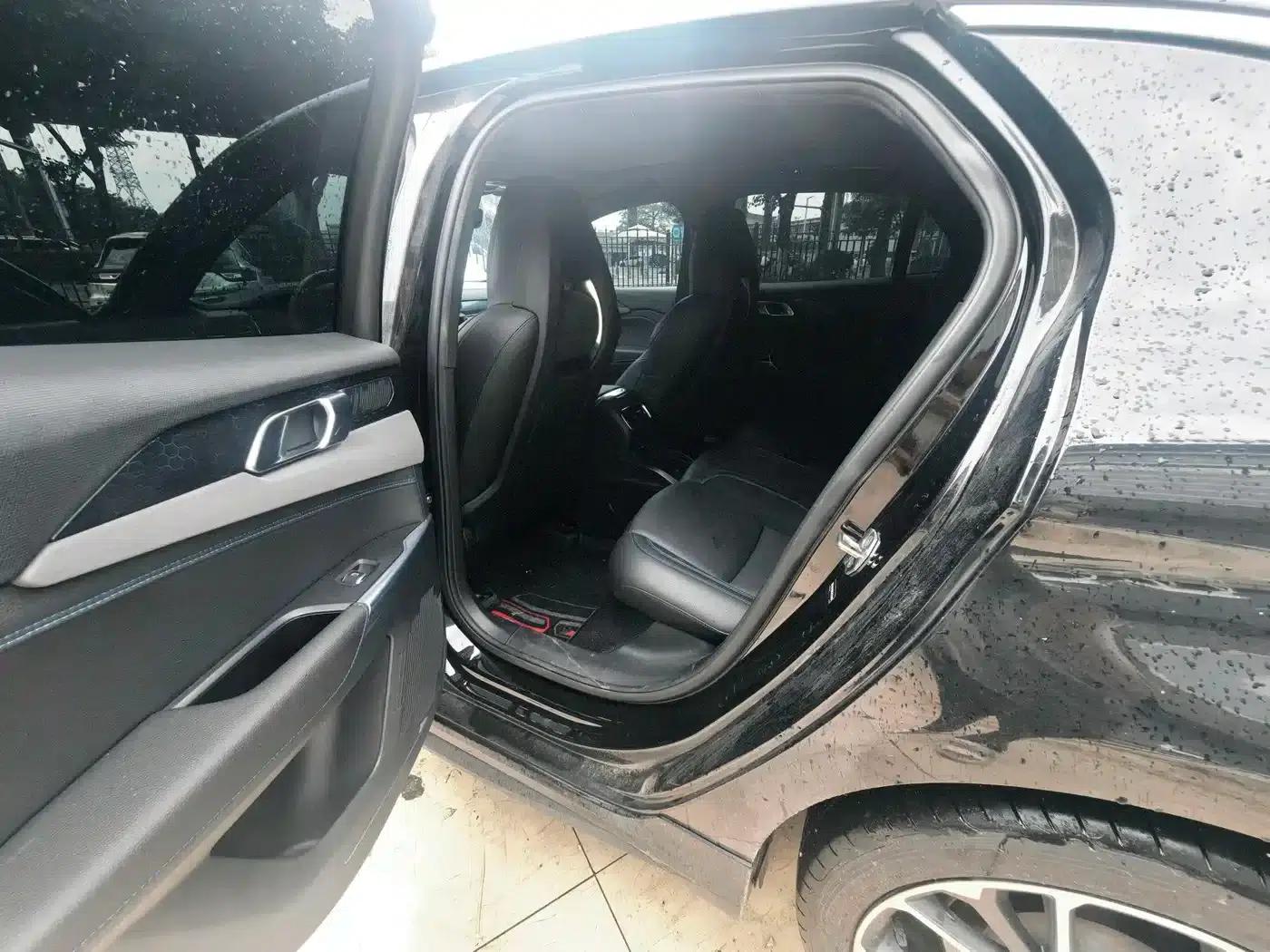 Lynk & Co 03 PHEV 2020 1.5T Pro — миниатюра 15