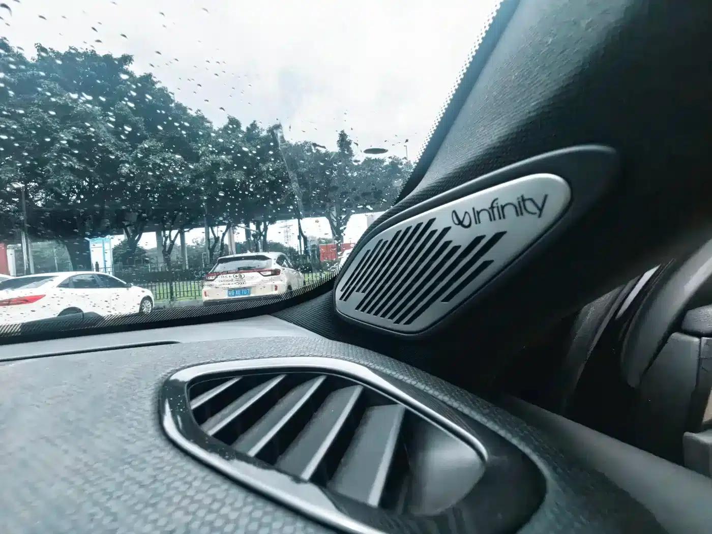 Lynk & Co 03 PHEV 2020 1.5T Pro — миниатюра 20
