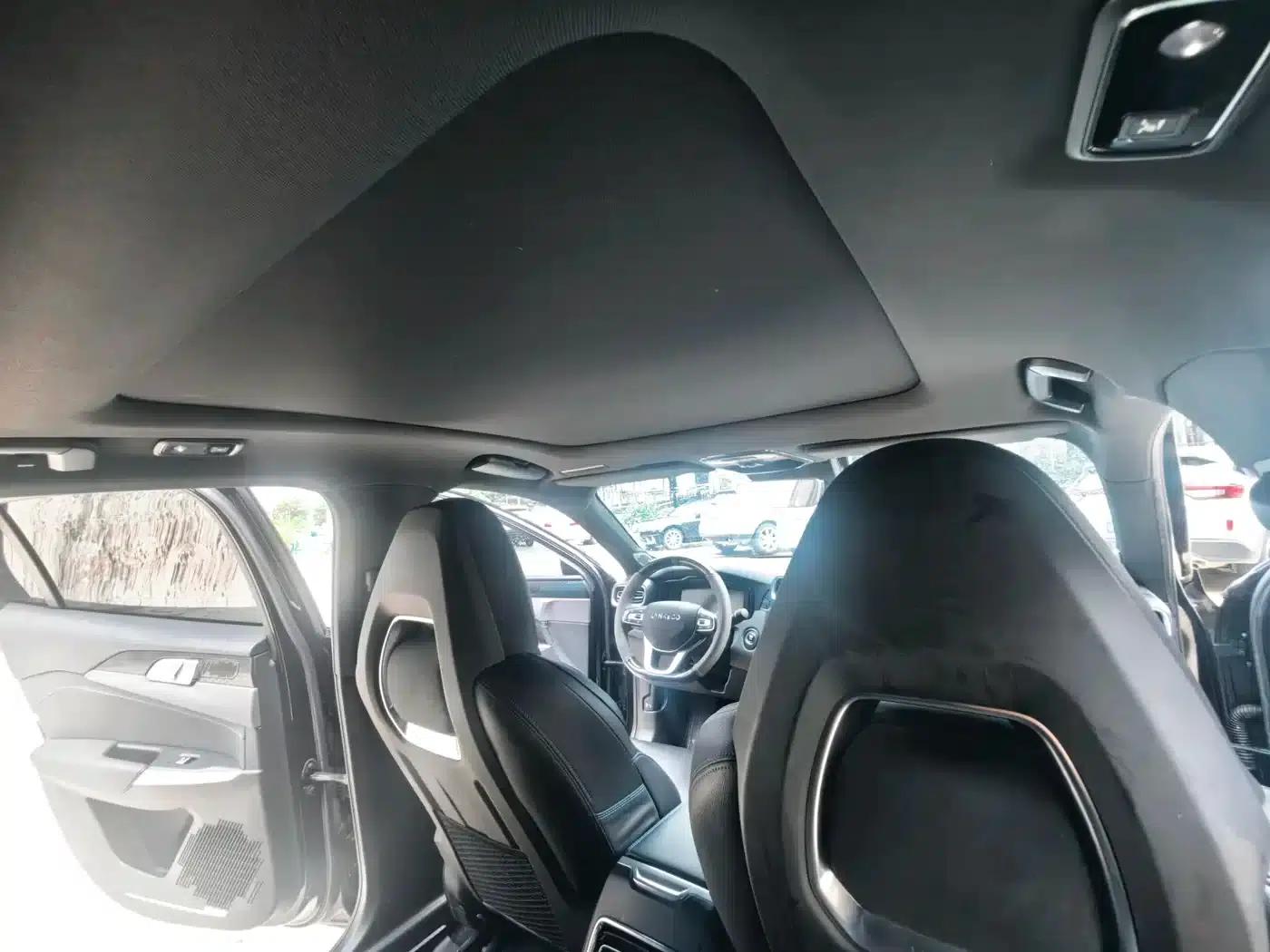 Lynk & Co 03 PHEV 2020 1.5T Pro — миниатюра 28