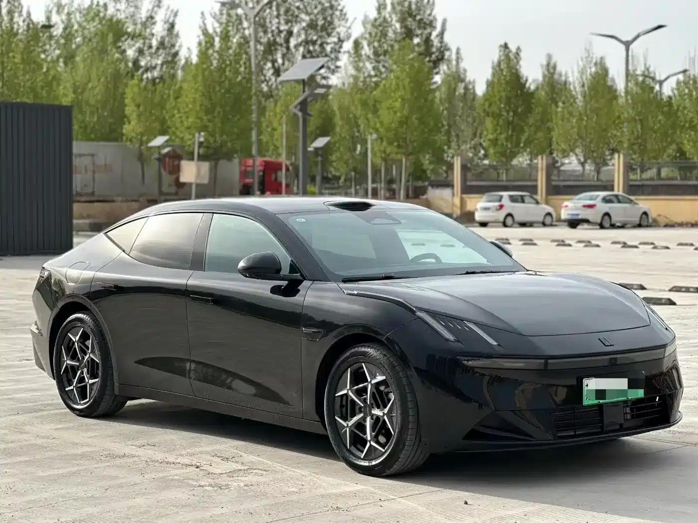 Lynk & Co 10 2025 Model 120 AWD Ultra — миниатюра 3