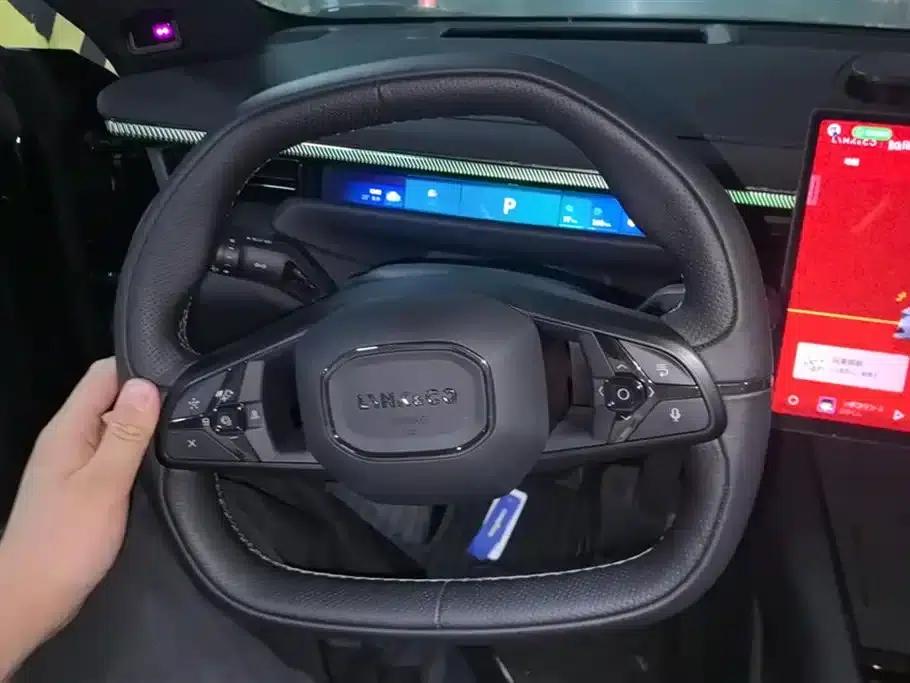 Lynk & Co 10 2025 Model 120 AWD Ultra — миниатюра 15