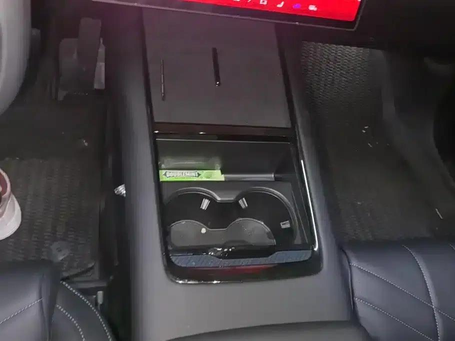 Lynk & Co 10 2025 Model 120 AWD Ultra — миниатюра 16