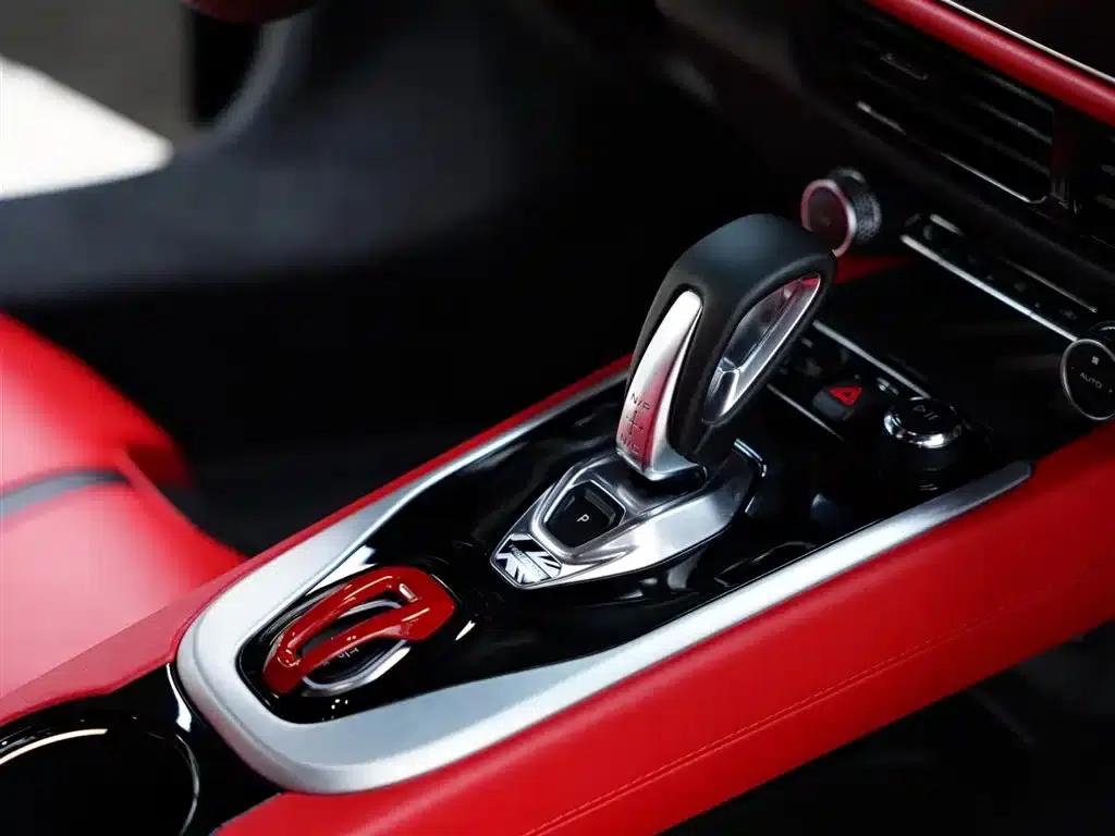 EMIRA 2021 2.0T DCT First Edition — миниатюра 39