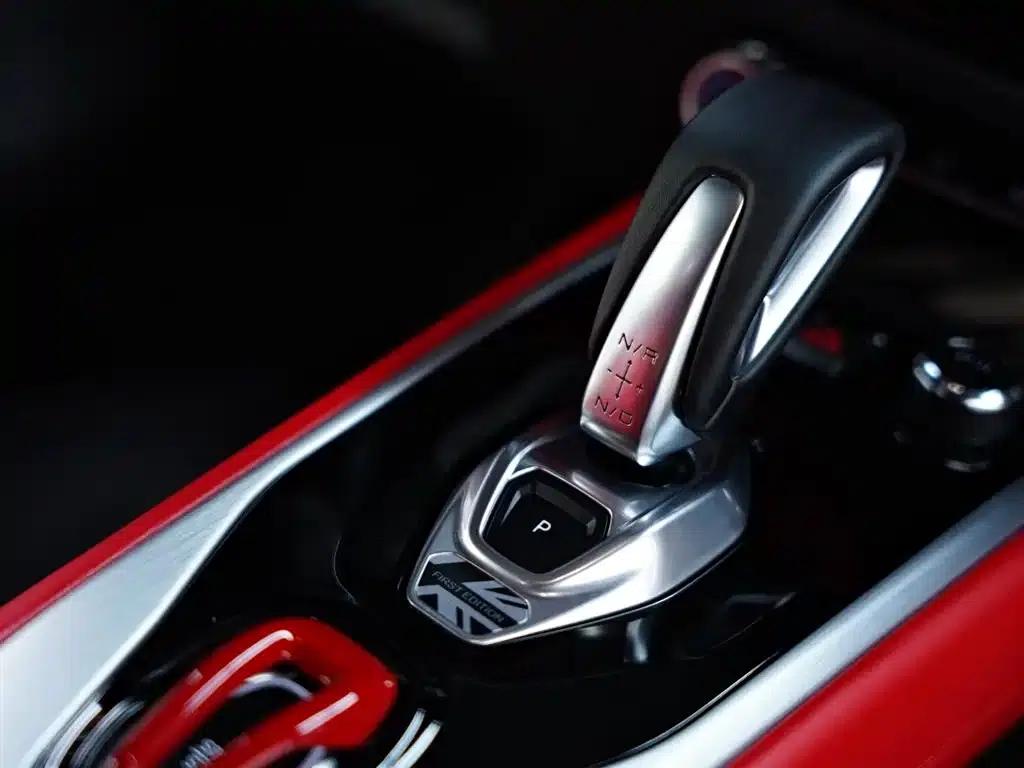 EMIRA 2021 2.0T DCT First Edition — миниатюра 41
