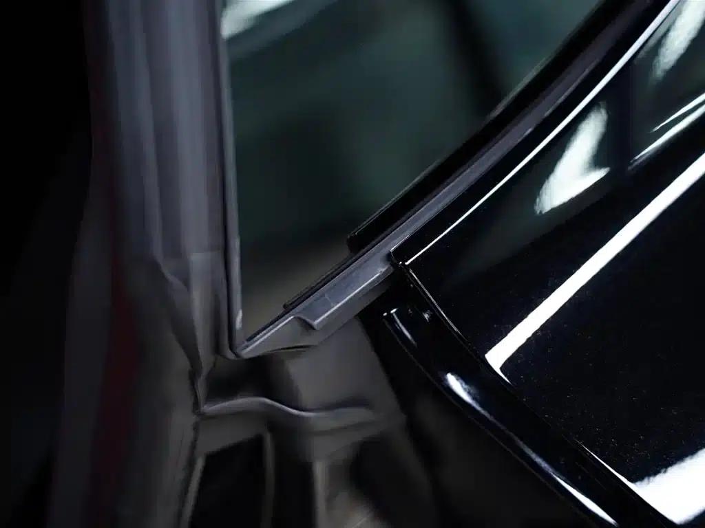 EMIRA 2021 2.0T DCT First Edition — миниатюра 9