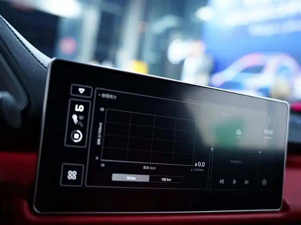 EMIRA 2021 2.0T DCT First Edition — миниатюра 10