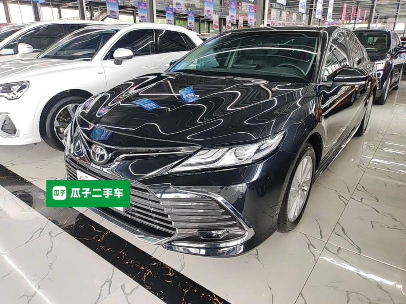 Toyota Camry 2023 2.0G Luxury Edition — миниатюра 1