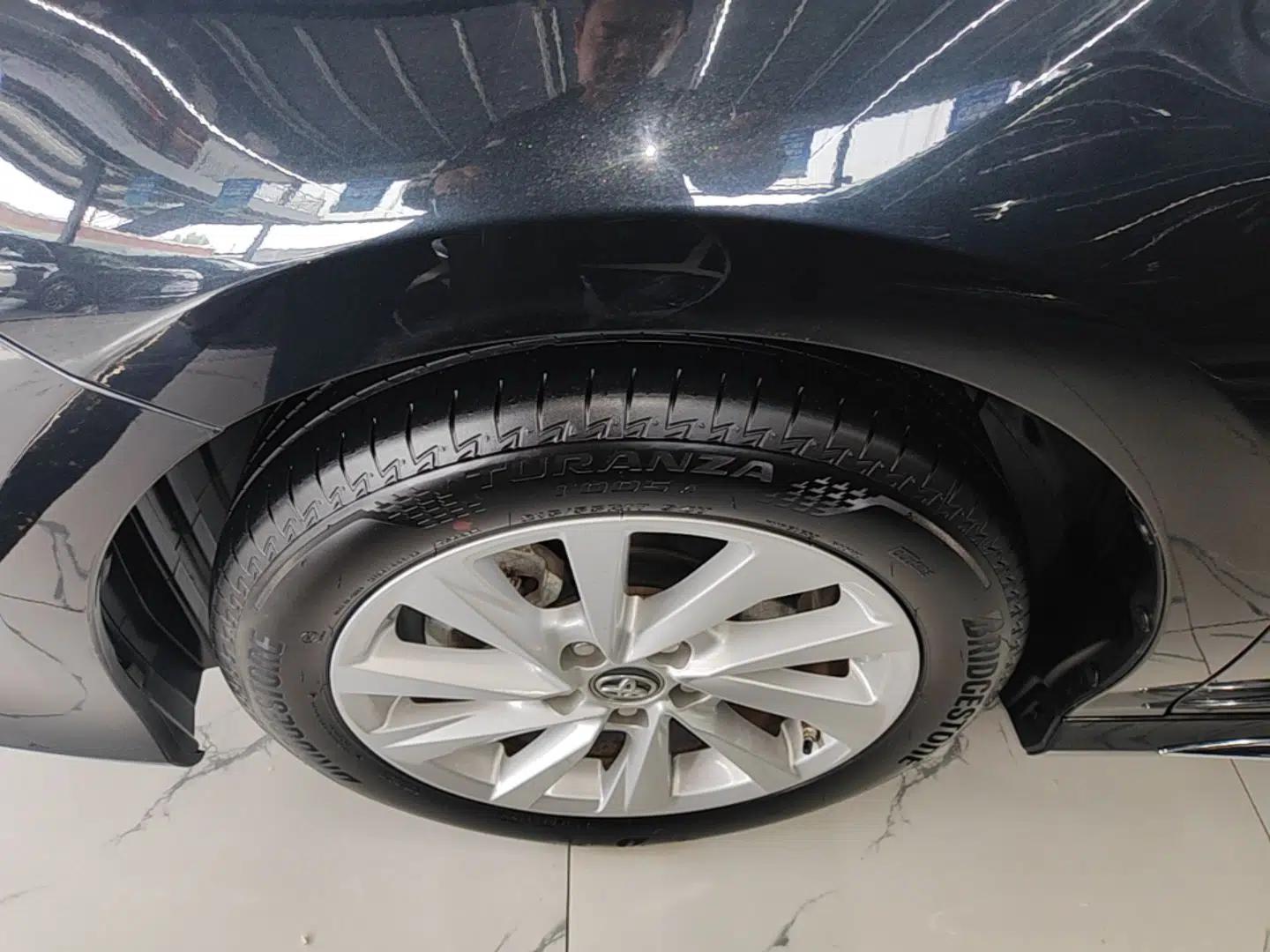 Toyota Camry 2023 2.0G Luxury Edition — миниатюра 8