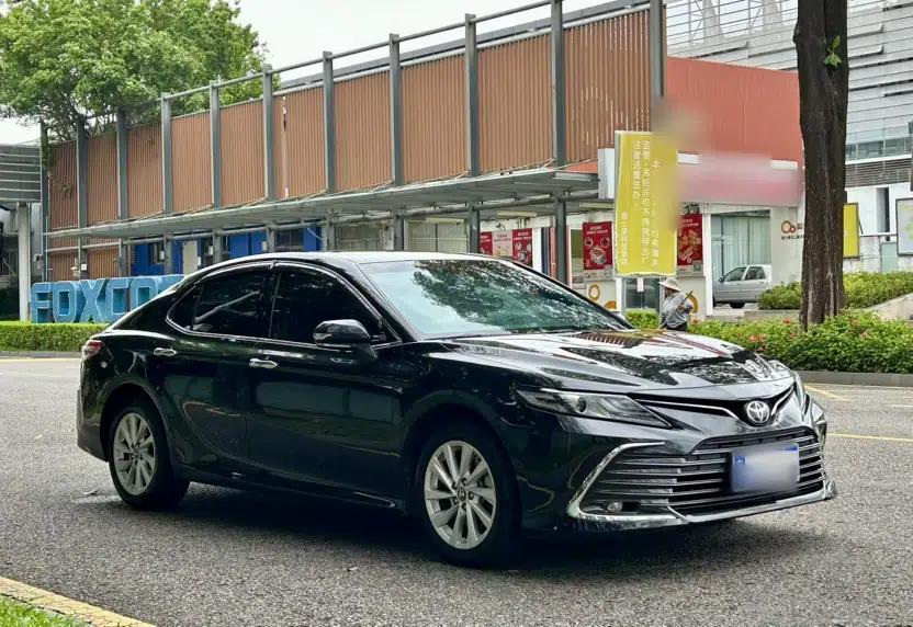 Toyota Camry 2021 2.0G Luxury Edition — миниатюра 2