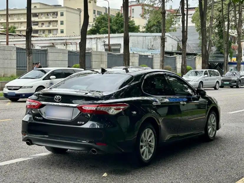 Toyota Camry 2021 2.0G Luxury Edition — миниатюра 5