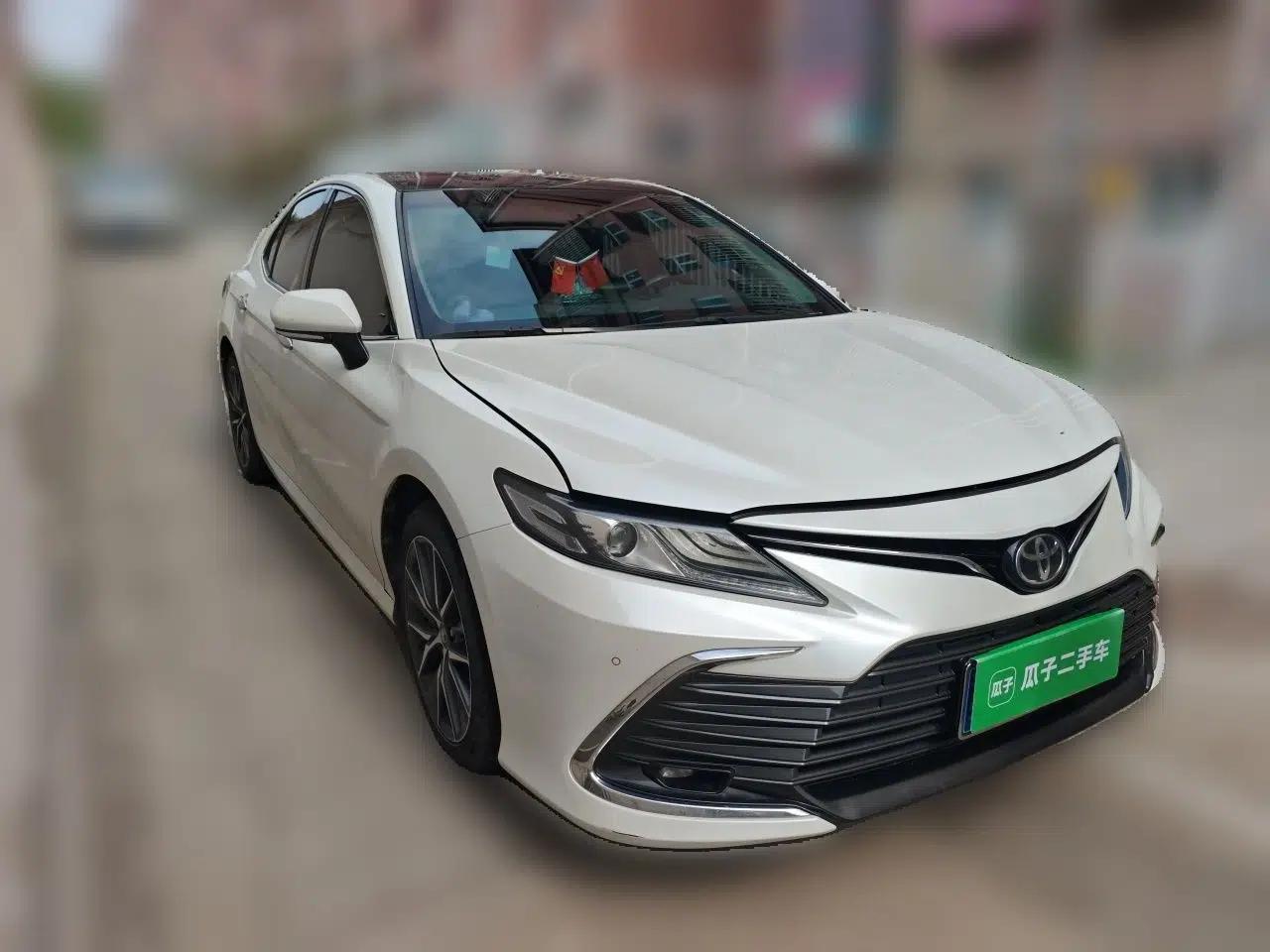 Toyota Camry 2021 2.5G Luxury Edition — миниатюра 3