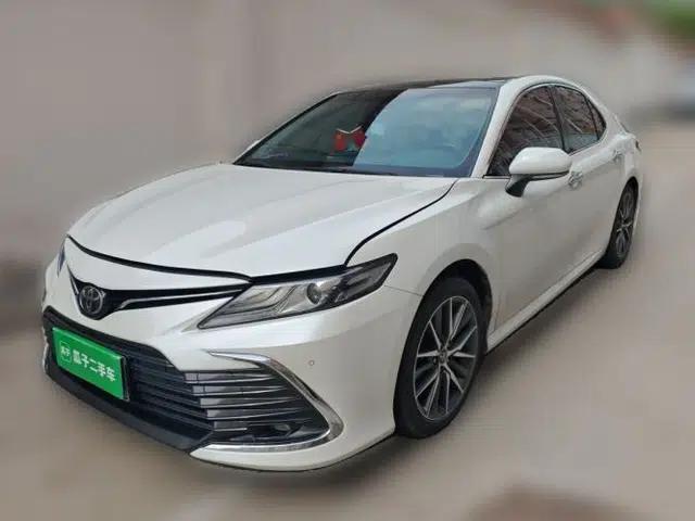 Toyota Camry 2021 2.5G Luxury Edition