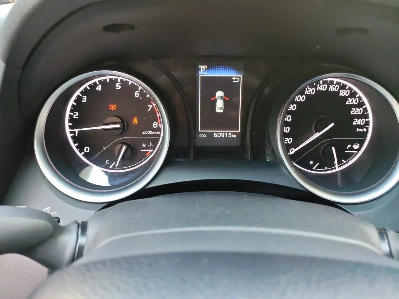 Toyota Camry 2022 2.0GVP Premier Edition — миниатюра 13