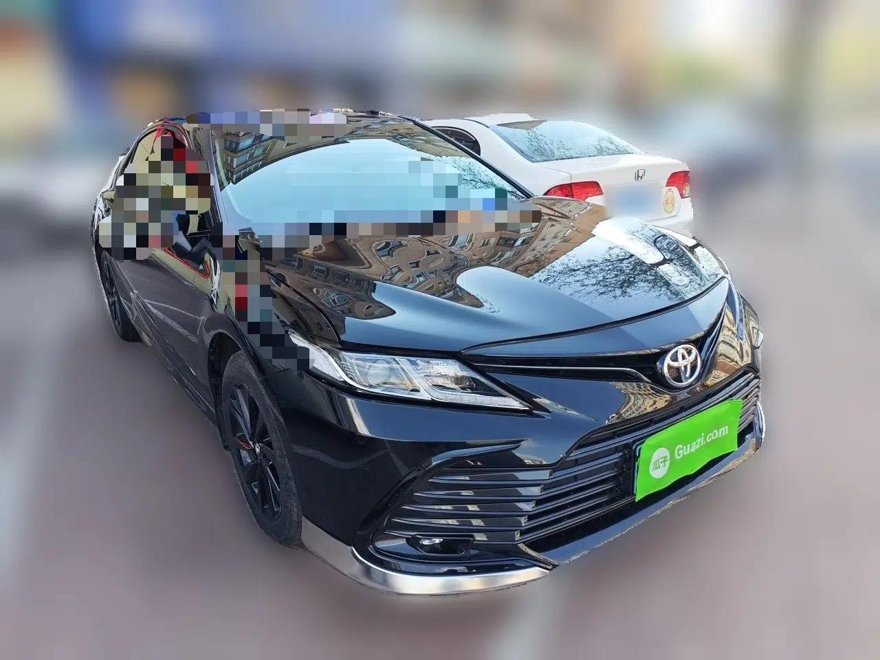 Toyota Camry 2022 2.0GVP Premier Edition — миниатюра 3