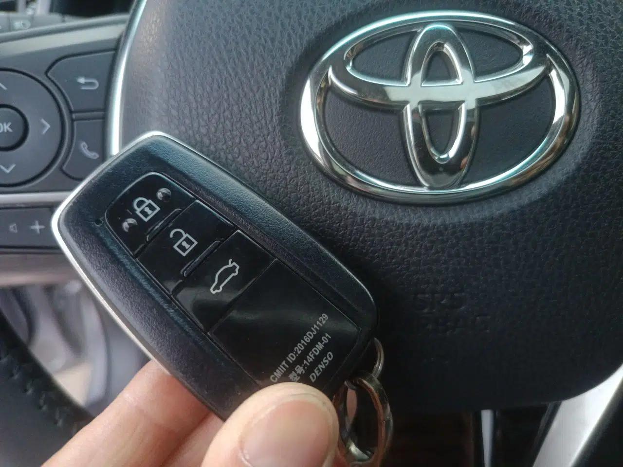 Toyota Camry 2021 2.0G Luxury Edition — миниатюра 9