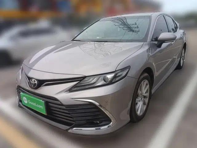 Toyota Camry 2021 2.0G Luxury Edition