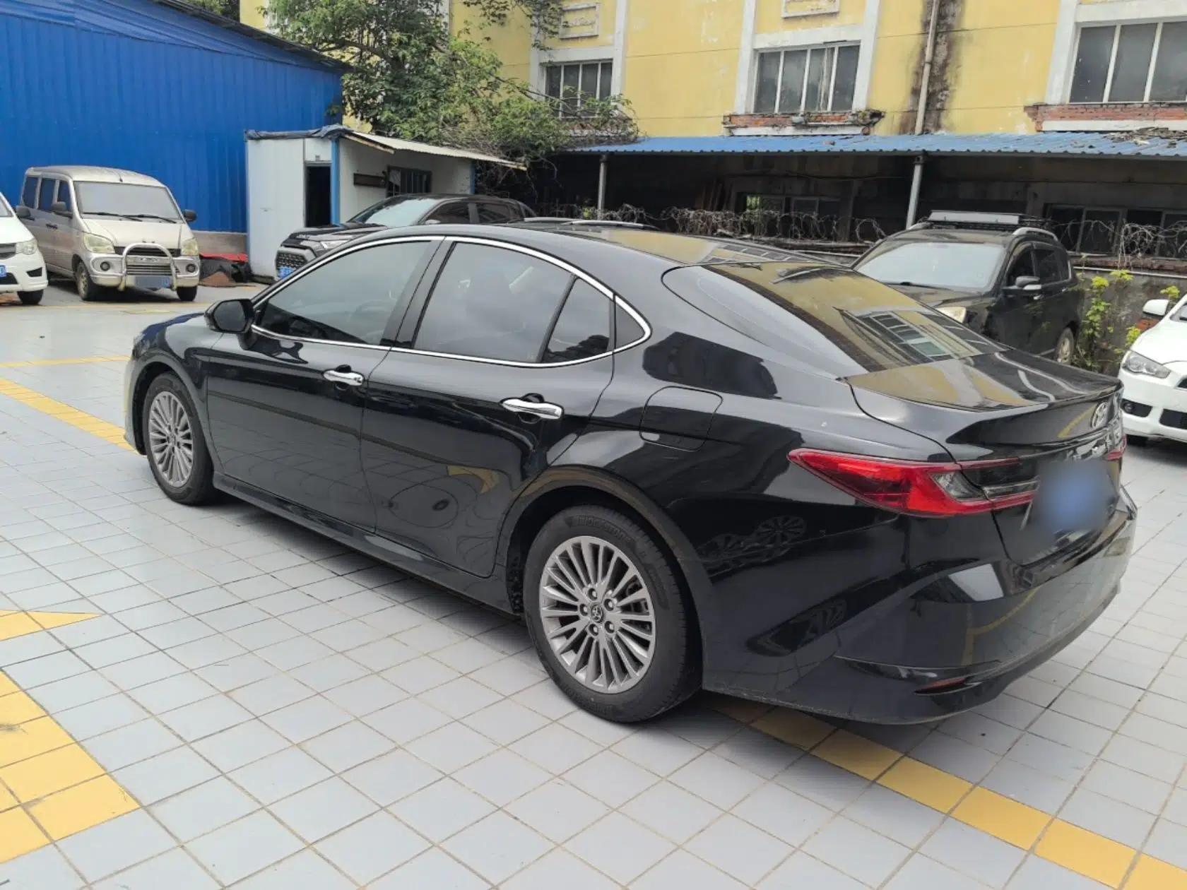 Toyota Camry 2024 2.0 GVP Luxury Edition — миниатюра 4