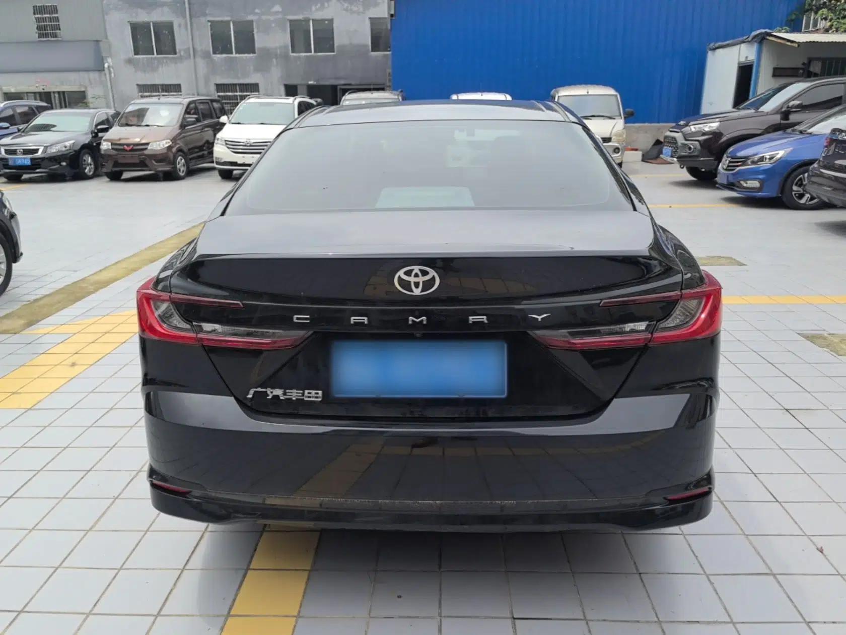 Toyota Camry 2024 2.0 GVP Luxury Edition — миниатюра 5