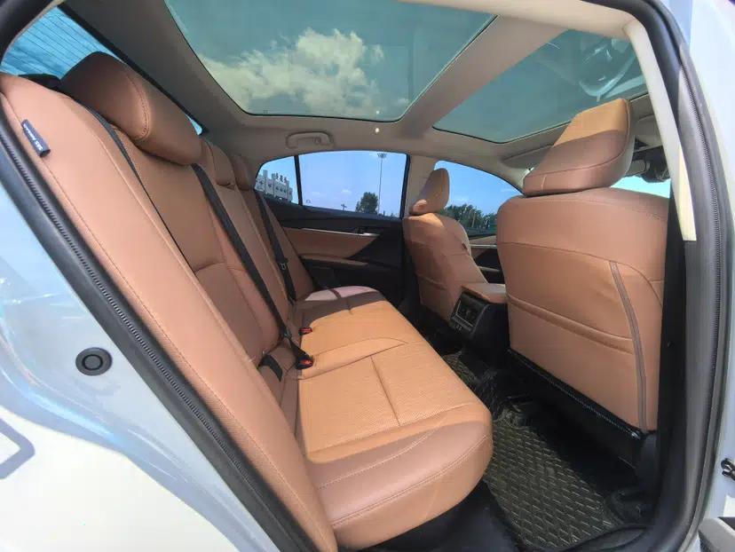Toyota Camry 2024 Dual-Motor 2.0 HG Premium Edition — миниатюра 17