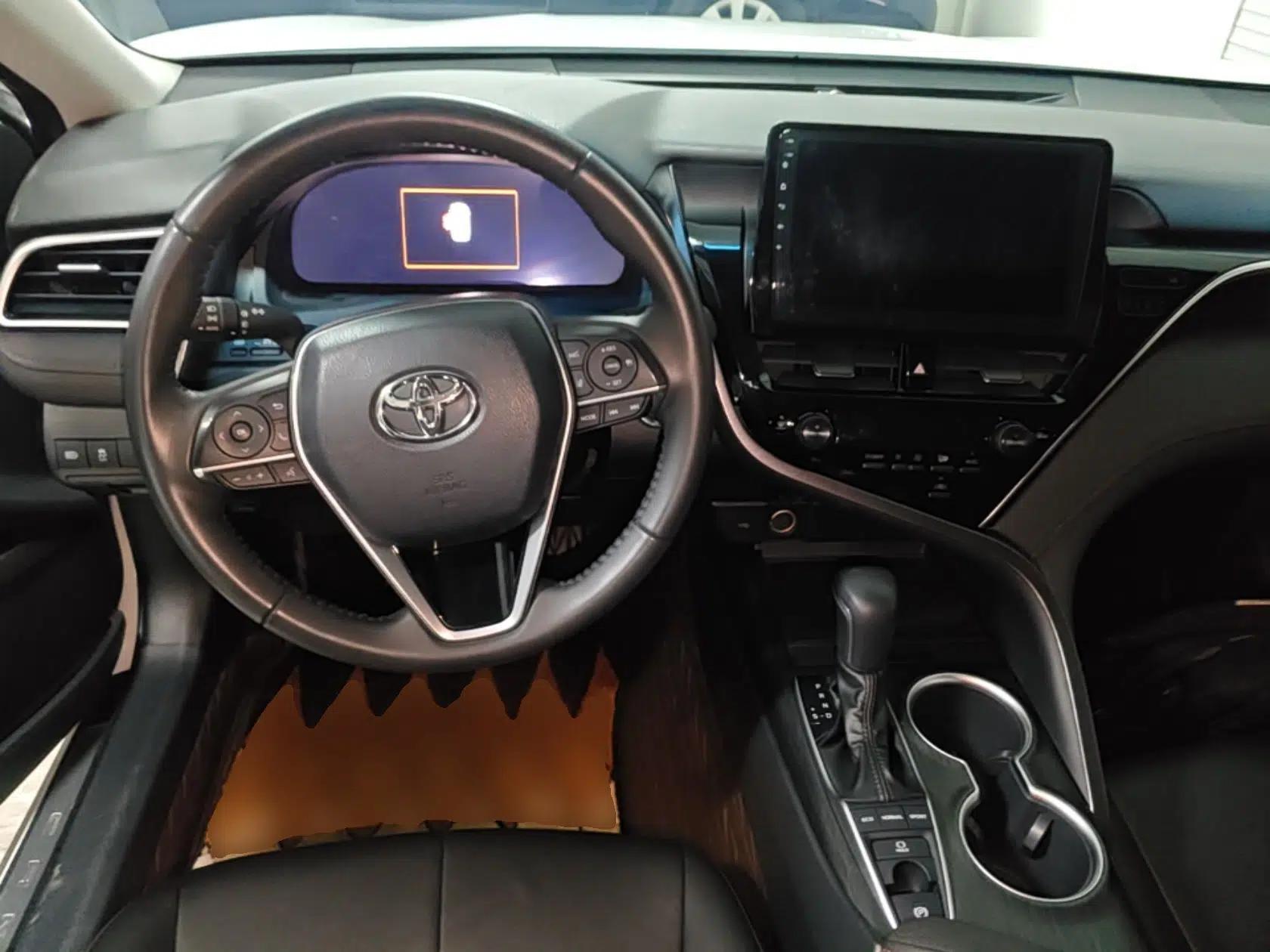 Toyota Camry 2021 2.5G Luxury Edition — миниатюра 14