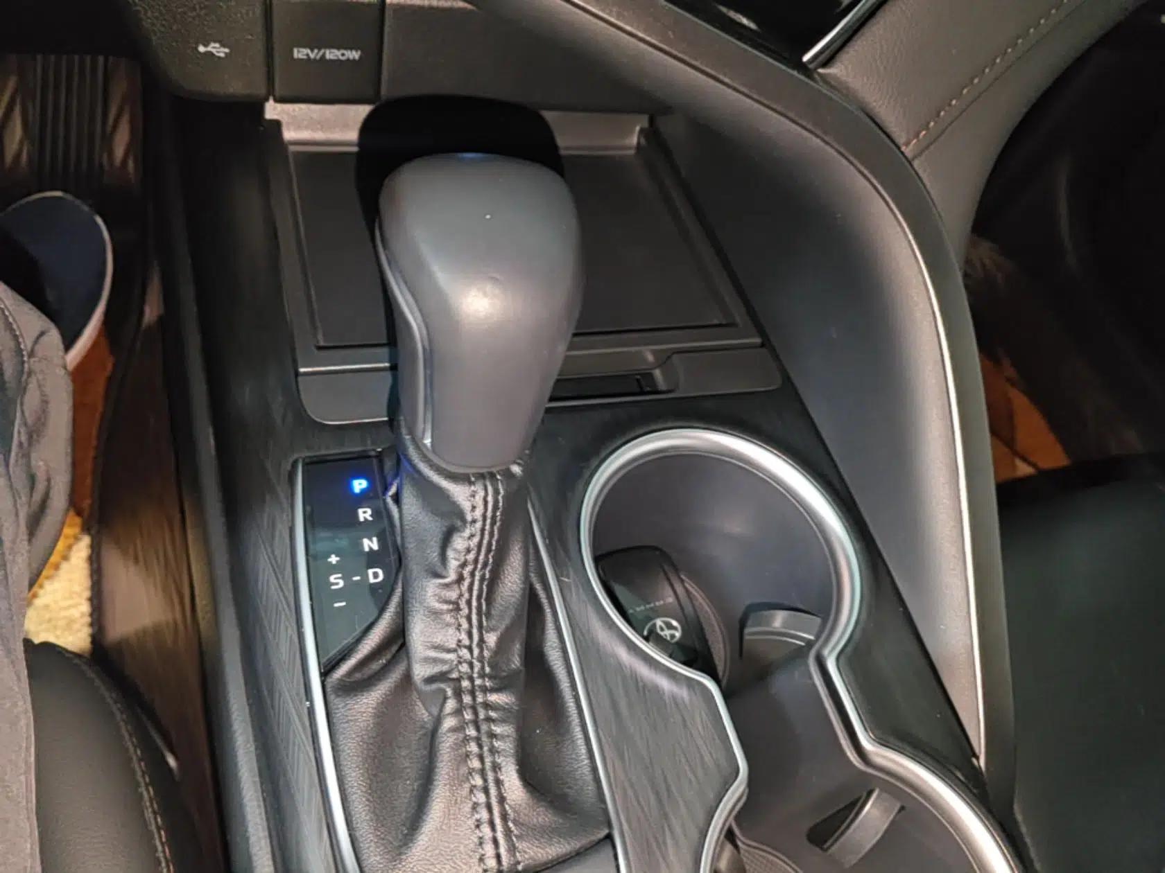 Toyota Camry 2021 2.5G Luxury Edition — миниатюра 17