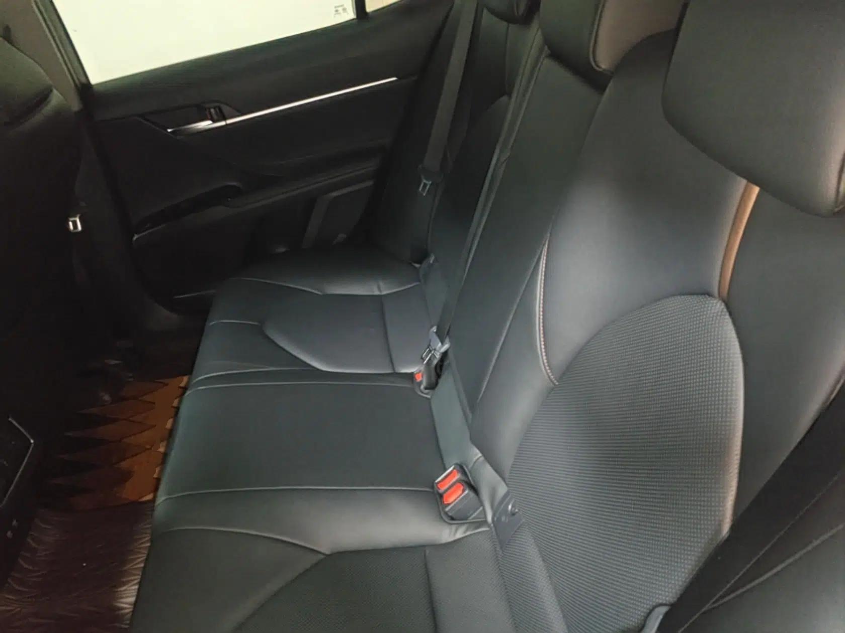 Toyota Camry 2021 2.5G Luxury Edition — миниатюра 20