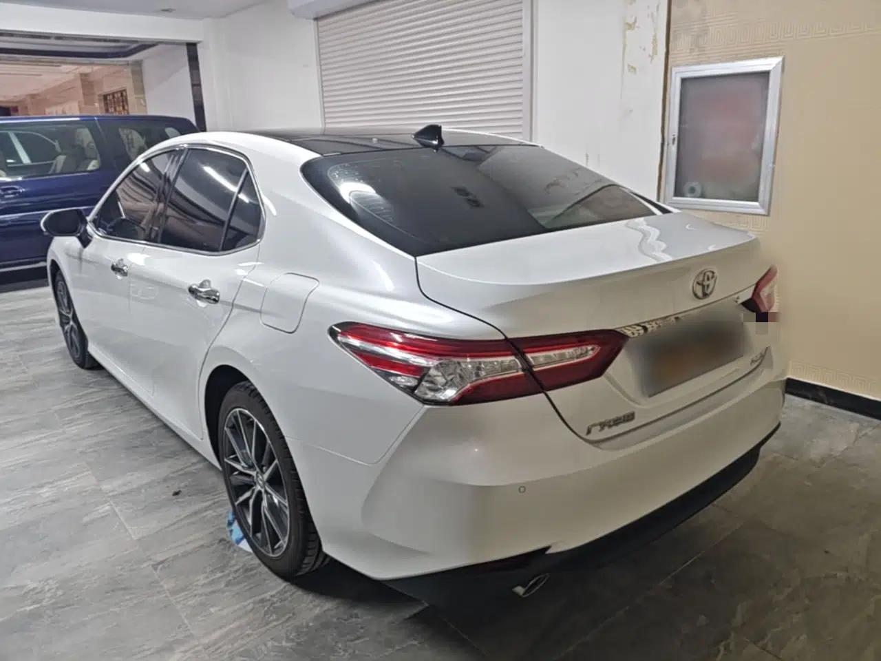 Toyota Camry 2021 2.5G Luxury Edition — миниатюра 4