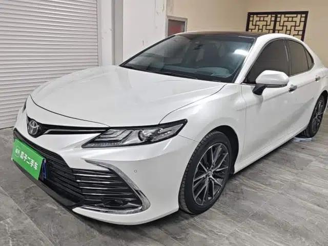 Toyota Camry 2021 2.5G Luxury Edition