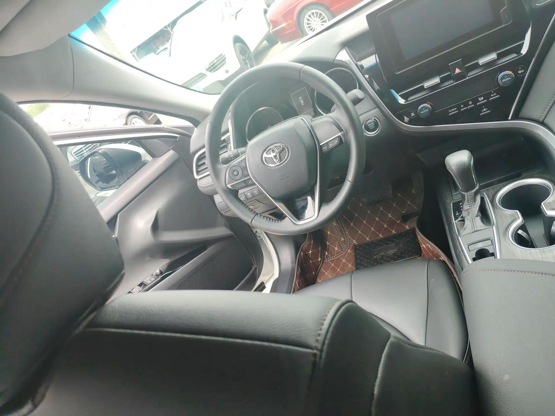Toyota Camry 2023 2.0GVP Premier Edition — миниатюра 15