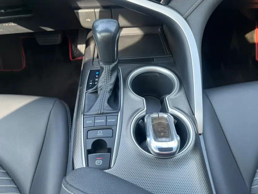 Toyota Camry 2023 2.0S Knight Edition — миниатюра 16