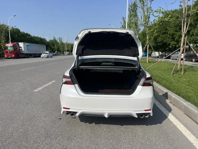 Toyota Camry 2023 2.0S Knight Edition — миниатюра 8