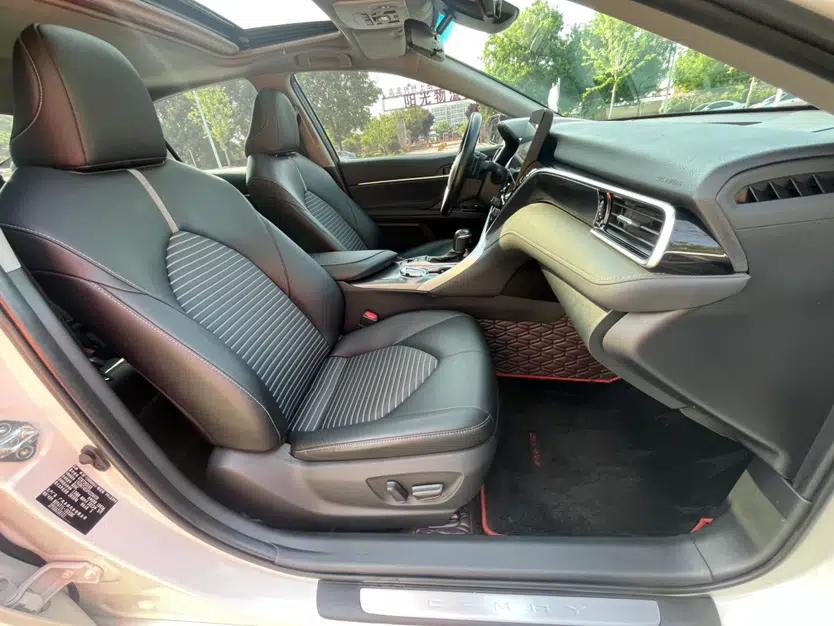 Toyota Camry 2023 2.0S Knight Edition — миниатюра 10