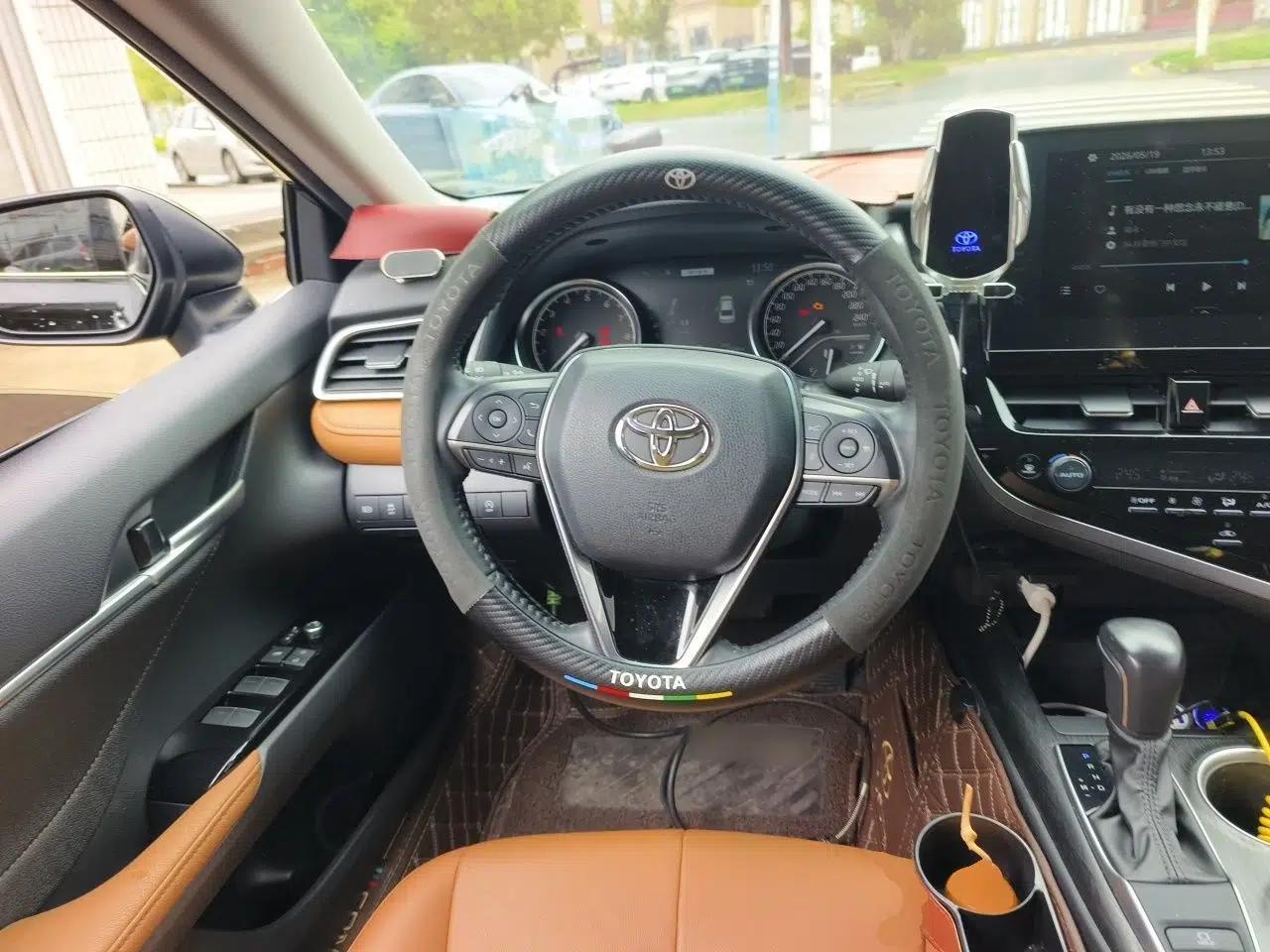 Toyota Camry 2023 2.0G Luxury Edition — миниатюра 11