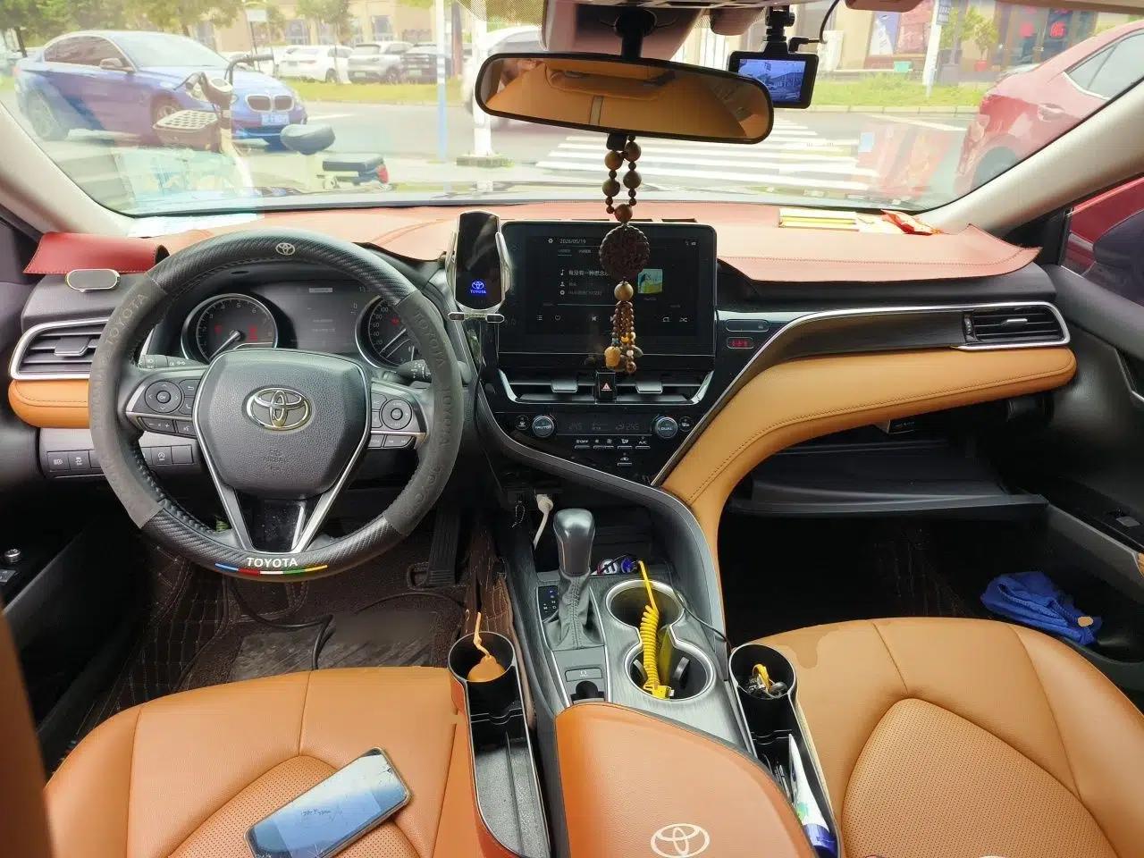 Toyota Camry 2023 2.0G Luxury Edition — миниатюра 10