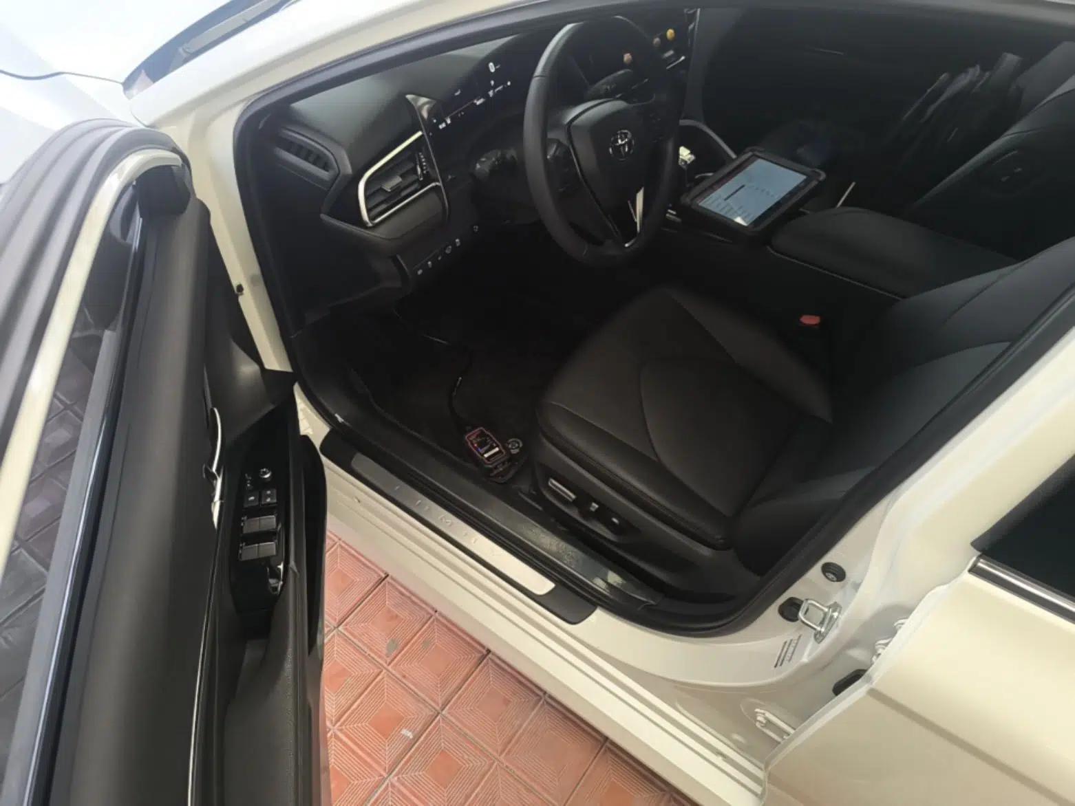 Toyota Camry 2021 Dual-Motor 2.5HG Luxury Edition — миниатюра 19