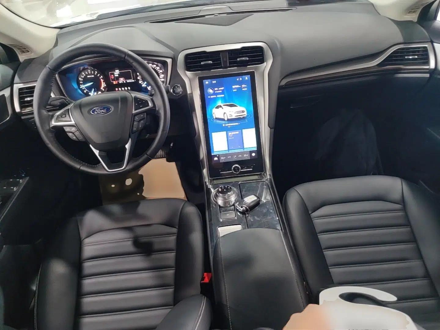 Ford Mondeo 2020 EcoBoost 180 Stylish Model — миниатюра 13